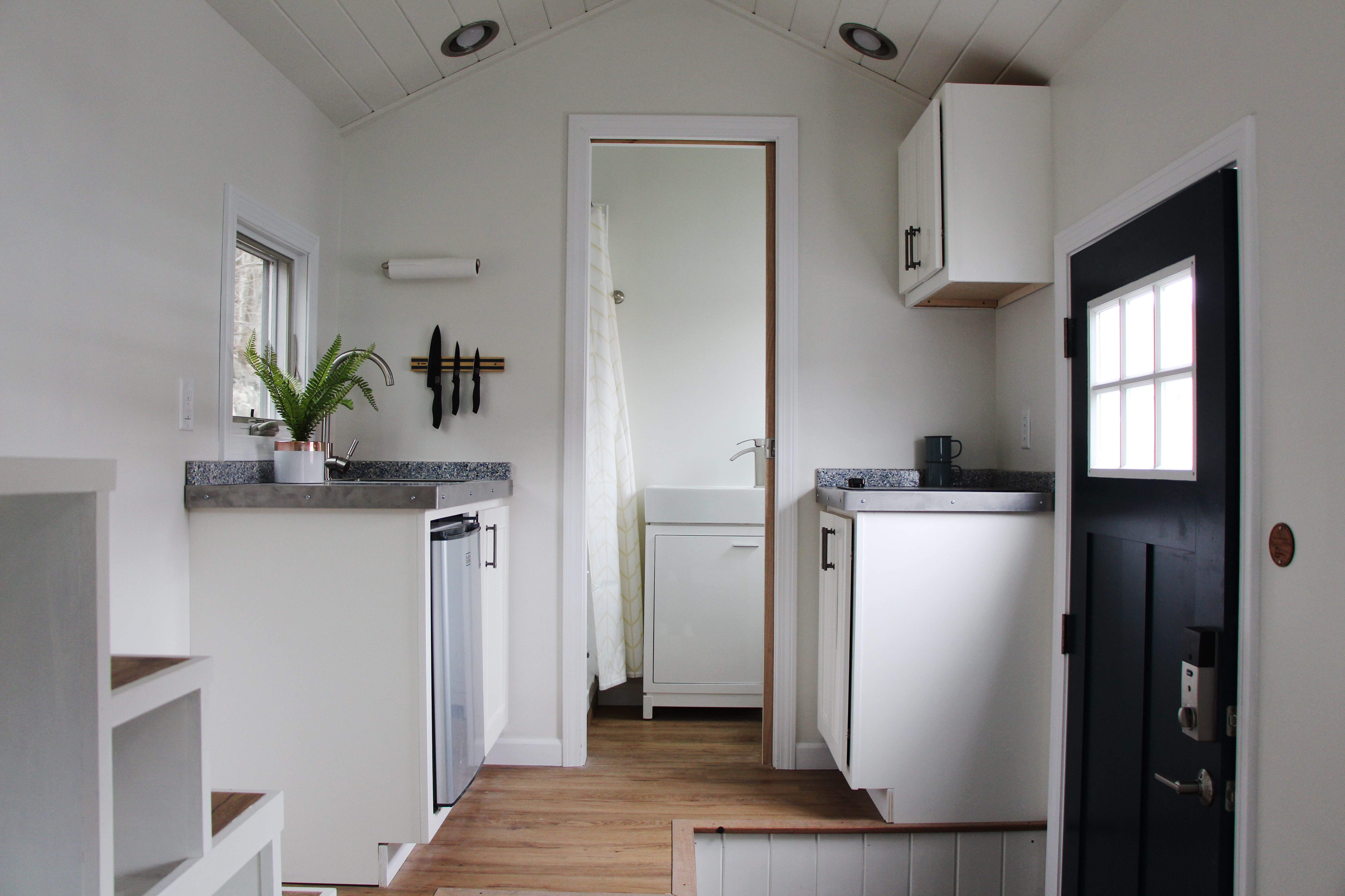 tiny homes kitchen b&b new england