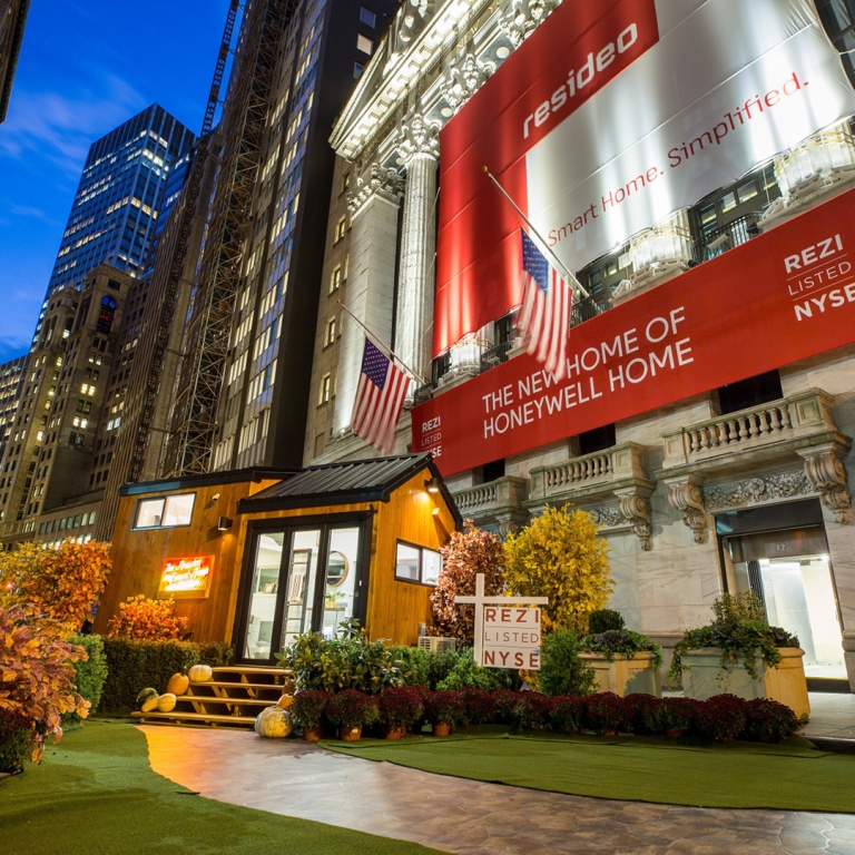 How to Start a Tiny House Hotel Business Tiny House Builders B&B